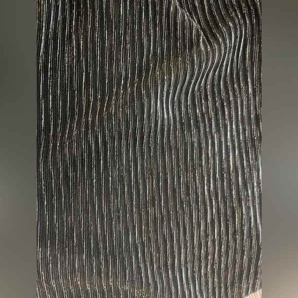 Lulus strappy bodysuit metallic gold and black Size Large - Picture 4 of 6